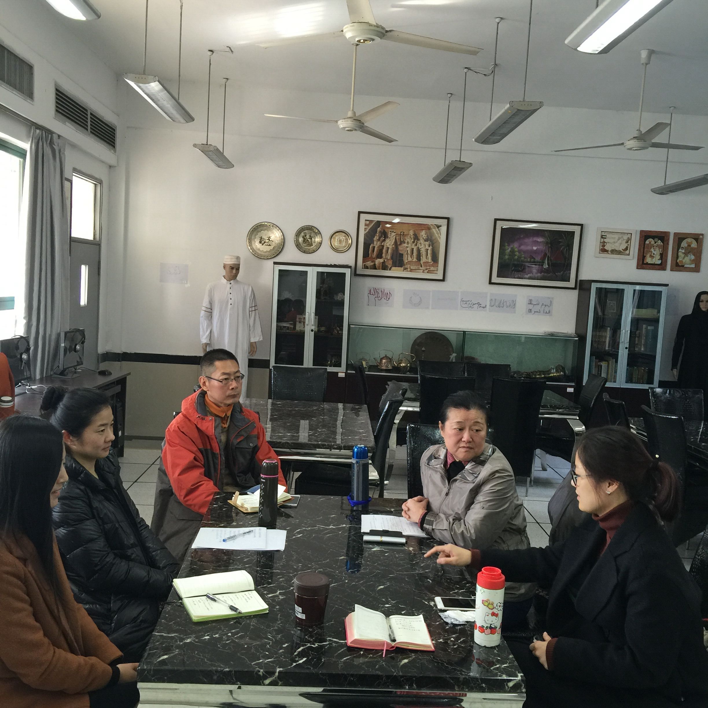 555电影
阿语系召开&ldquo;优化教学理念 提升教学技能&rdquo;主题教研活动