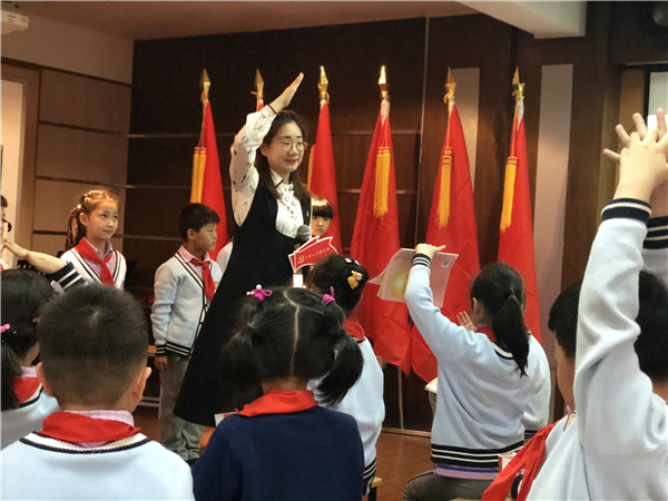 555电影
党总支赴大关小学签署支部共建协议IMG_1069.jpg